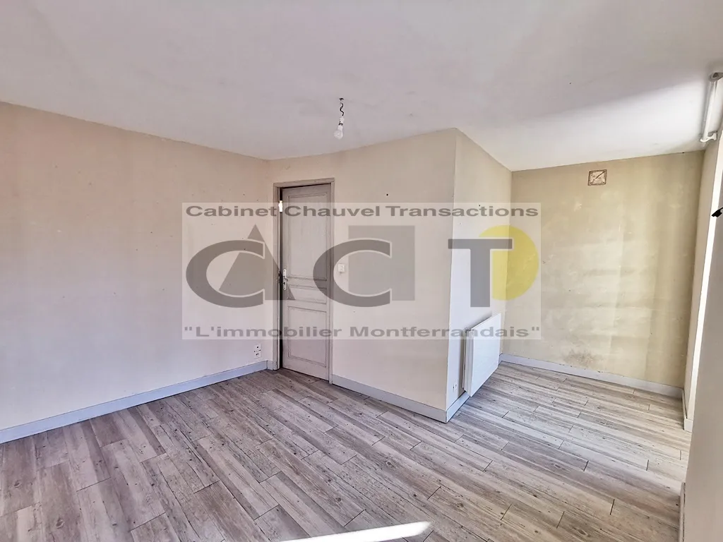 Charmante maison de 57 m² avec 2 chambres à Montpeyroux à vendre 