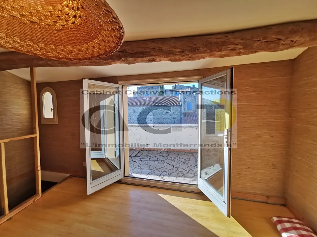 Charmante maison de 57 m² avec 2 chambres à Montpeyroux à vendre 