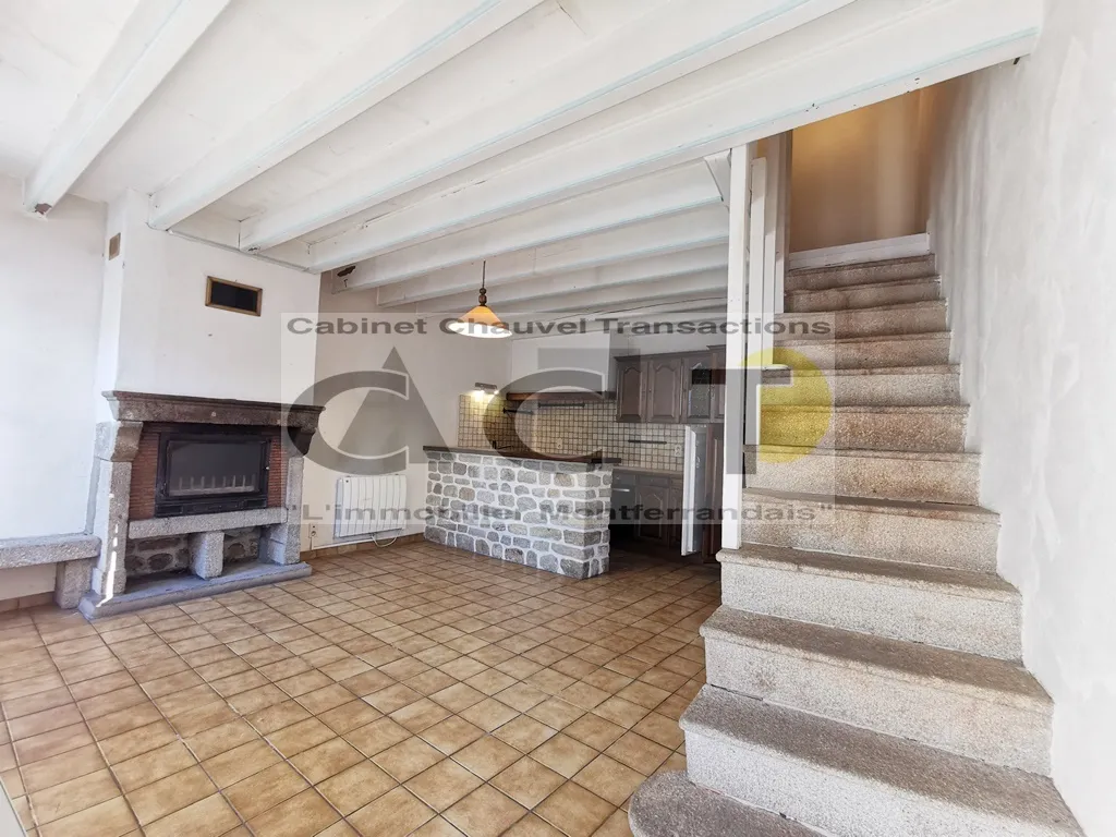 Charmante maison de 57 m² avec 2 chambres à Montpeyroux à vendre 