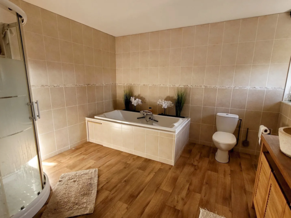 Belle maison de campagne à vendre - 15 min de Vihiers 