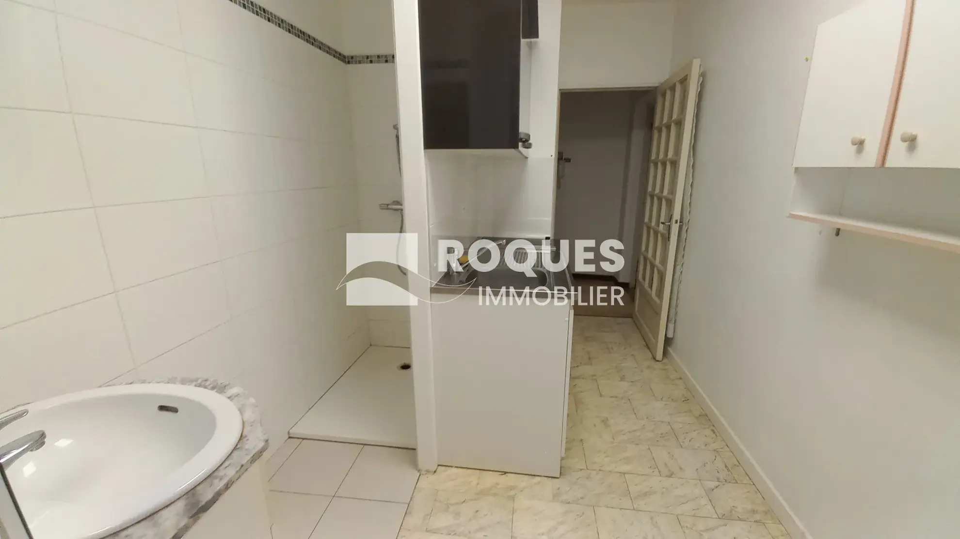 Appartement F3 au 1er étage avec terrasse de 40 m² à Millau 