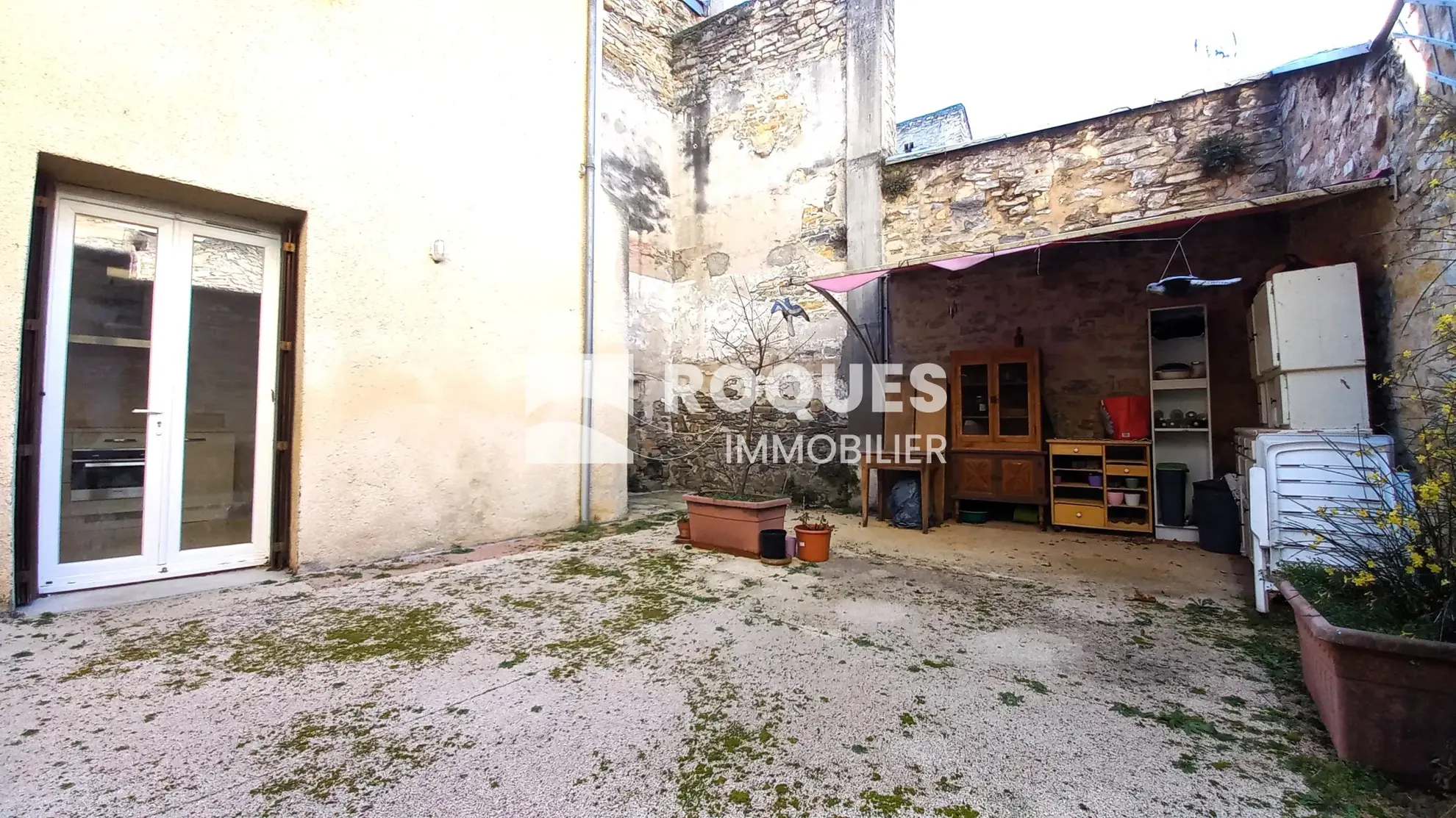 Appartement F3 au 1er étage avec terrasse de 40 m² à Millau 