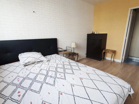 Appartement 4 pièces lumineux à Plaisir - 199 000 € 