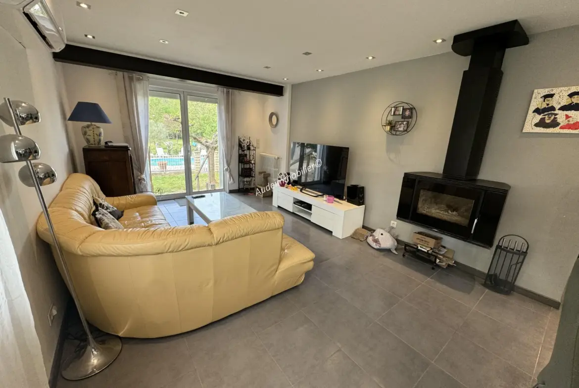 Maison à Limoux avec jardin, garage et piscine 