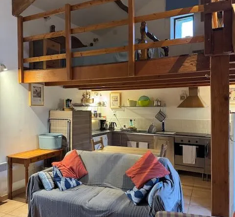 Charmante maison avec piscine à Saint Juire Champgillon 