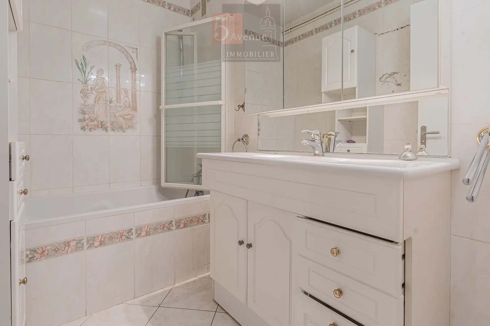 Appartement de 79 m² à vendre à Chantilly avec balcon et parking 