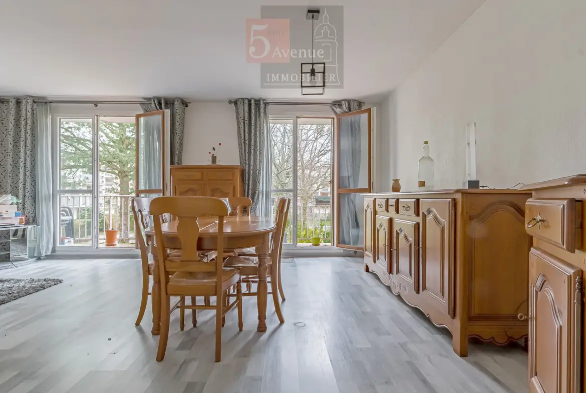Appartement de 79 m² à vendre à Chantilly avec balcon et parking 