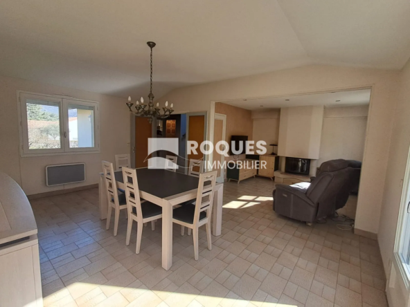À vendre : Maison T5 à Millau - Charmante et Fonctionnelle 