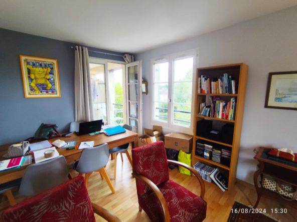 À vendre : Appartement T2 avec terrasse à Cergy 