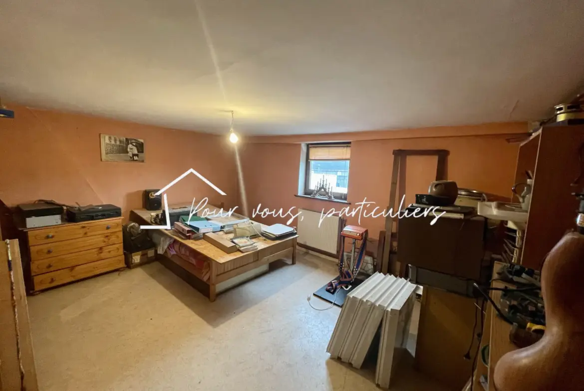 Immeuble de Rapport à Raismes - 291 m² de Surface 