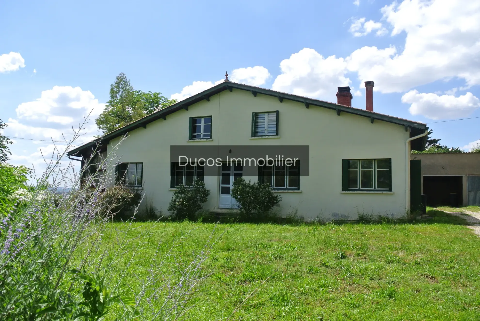 Maison à vendre sur les hauteurs de Marmande avec terrain de 1,45 hectares 