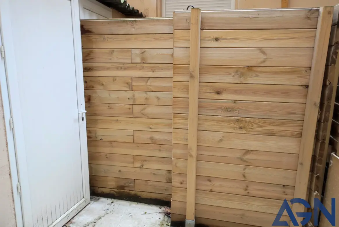 À VENDRE : Appartement 2 pièces de 37,76 m² avec cour à Béziers 