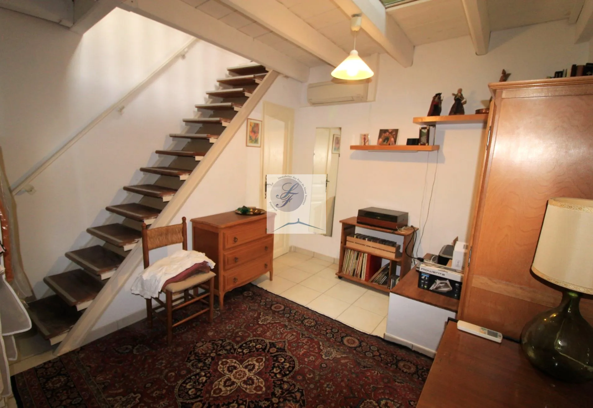 Belle maison rénovée au cœur du village de Bedoin 