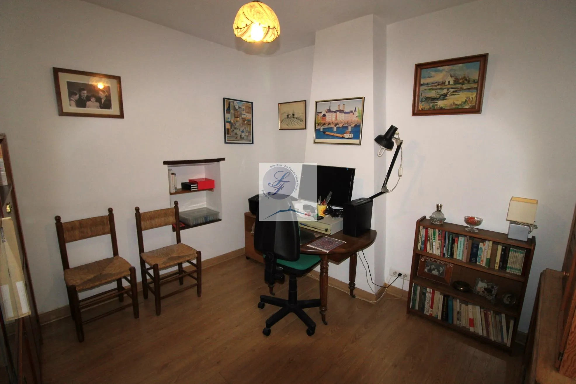 Belle maison rénovée au cœur du village de Bedoin 