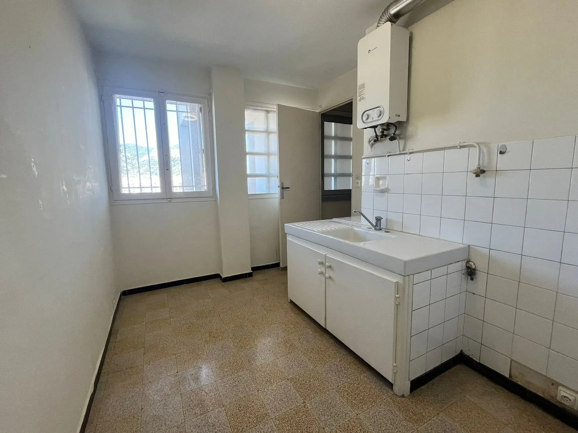 À vendre : Appartement T3 lumineux de 53 m² au Port Marchand à Toulon 