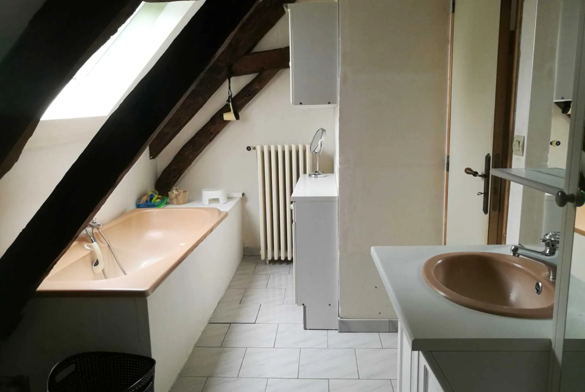 Maison à vendre à Hauterive - 140 m² avec grand terrain 