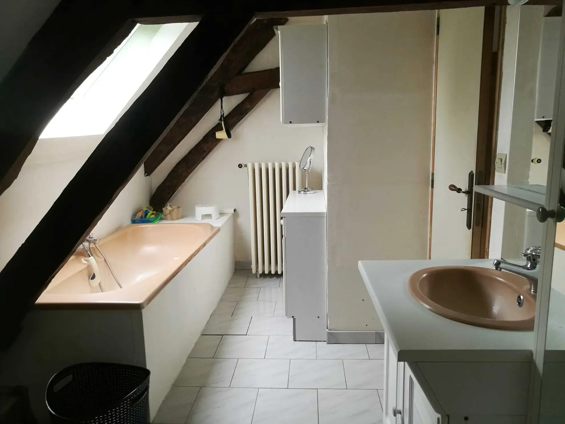 Maison à vendre à Hauterive - 140 m² avec grand terrain 