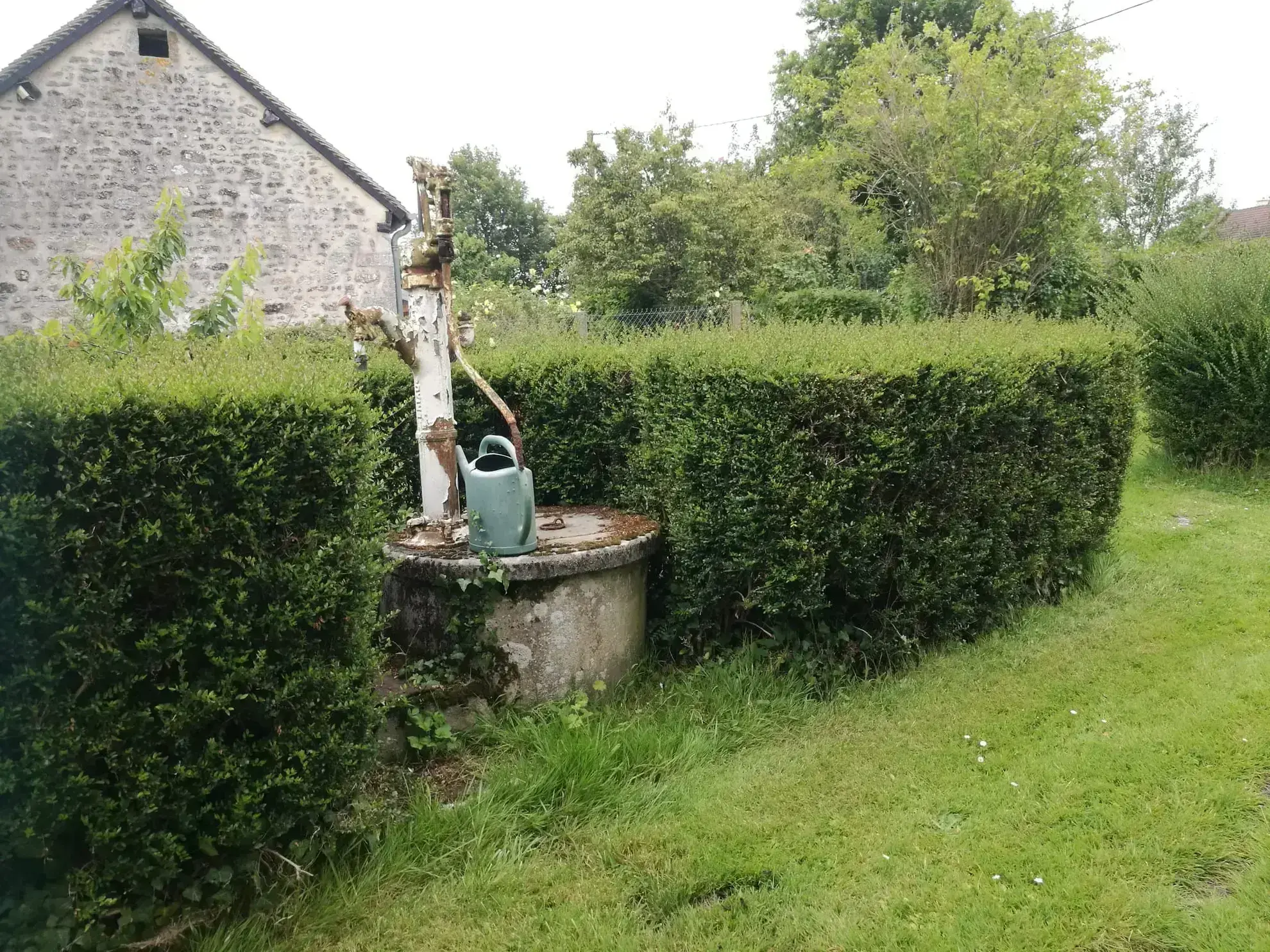 Maison à vendre à Hauterive - 140 m² avec grand terrain 