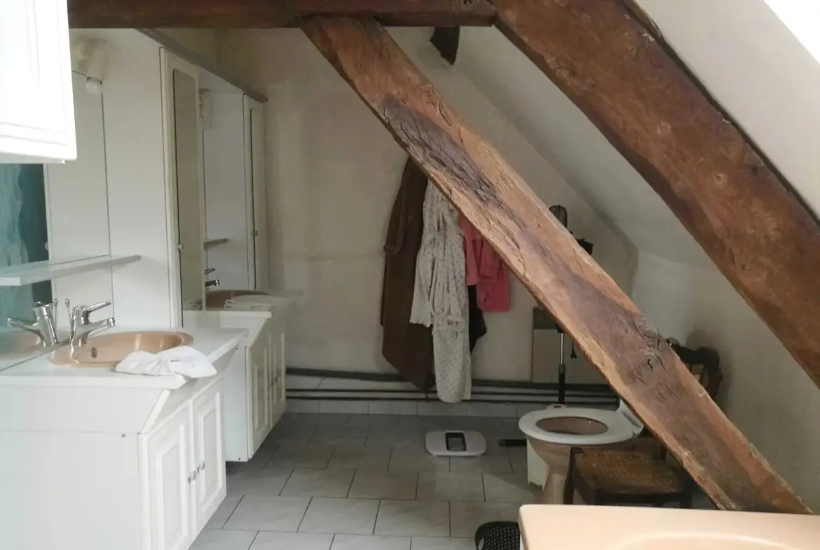 Maison à vendre à Hauterive - 140 m² avec grand terrain 