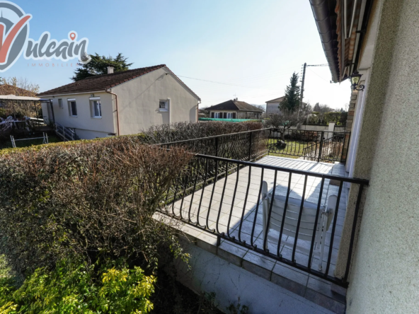 Pavillon au calme sur 600 m² de terrain à Pont du Château 