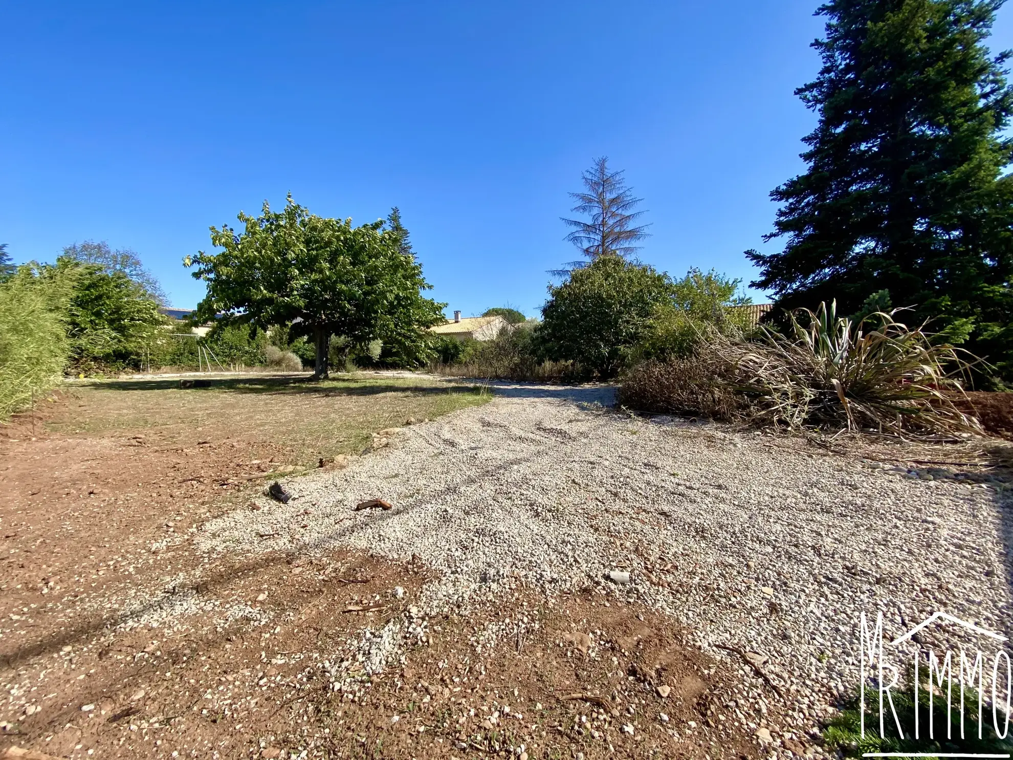 Terrain constructible à Canet hors lotissement - Une opportunité à saisir 
