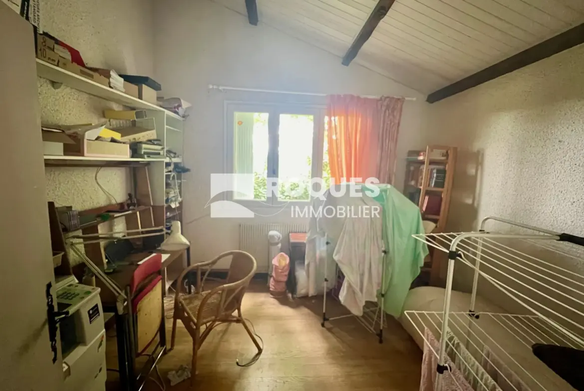 Maison spacieuse à vendre à Pierrefiche du Larzac - 193 500 EUR 