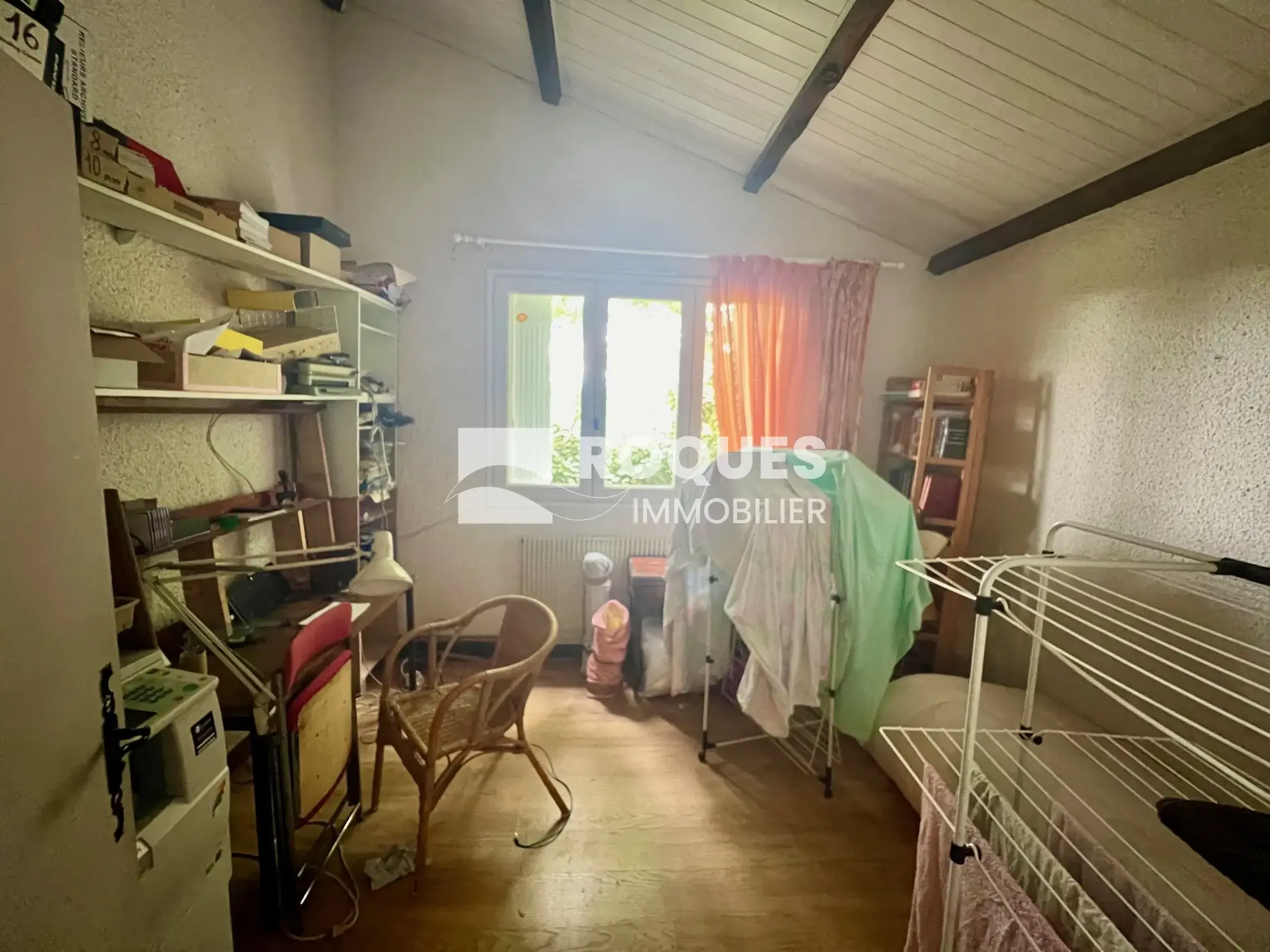 Maison spacieuse à vendre à Pierrefiche du Larzac - 193 500 EUR 