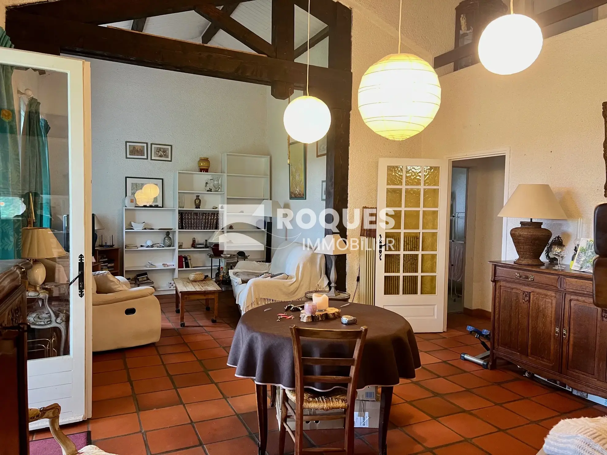 Maison spacieuse à vendre à Pierrefiche du Larzac - 193 500 EUR 