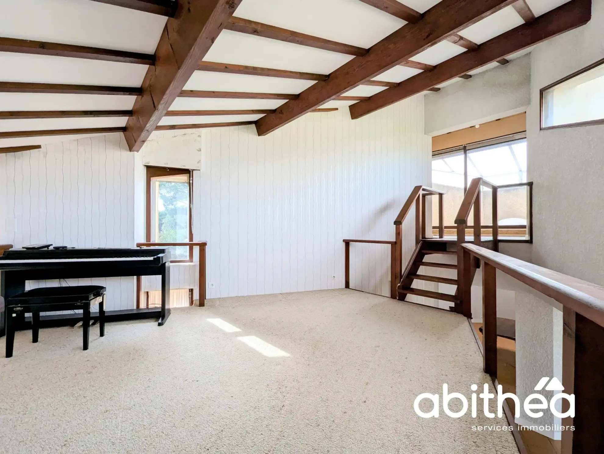 Maison unique en son genre à vendre à Galgon 