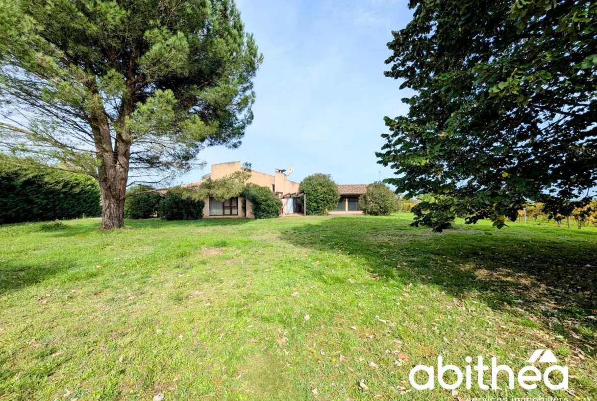Maison unique en son genre à vendre à Galgon 