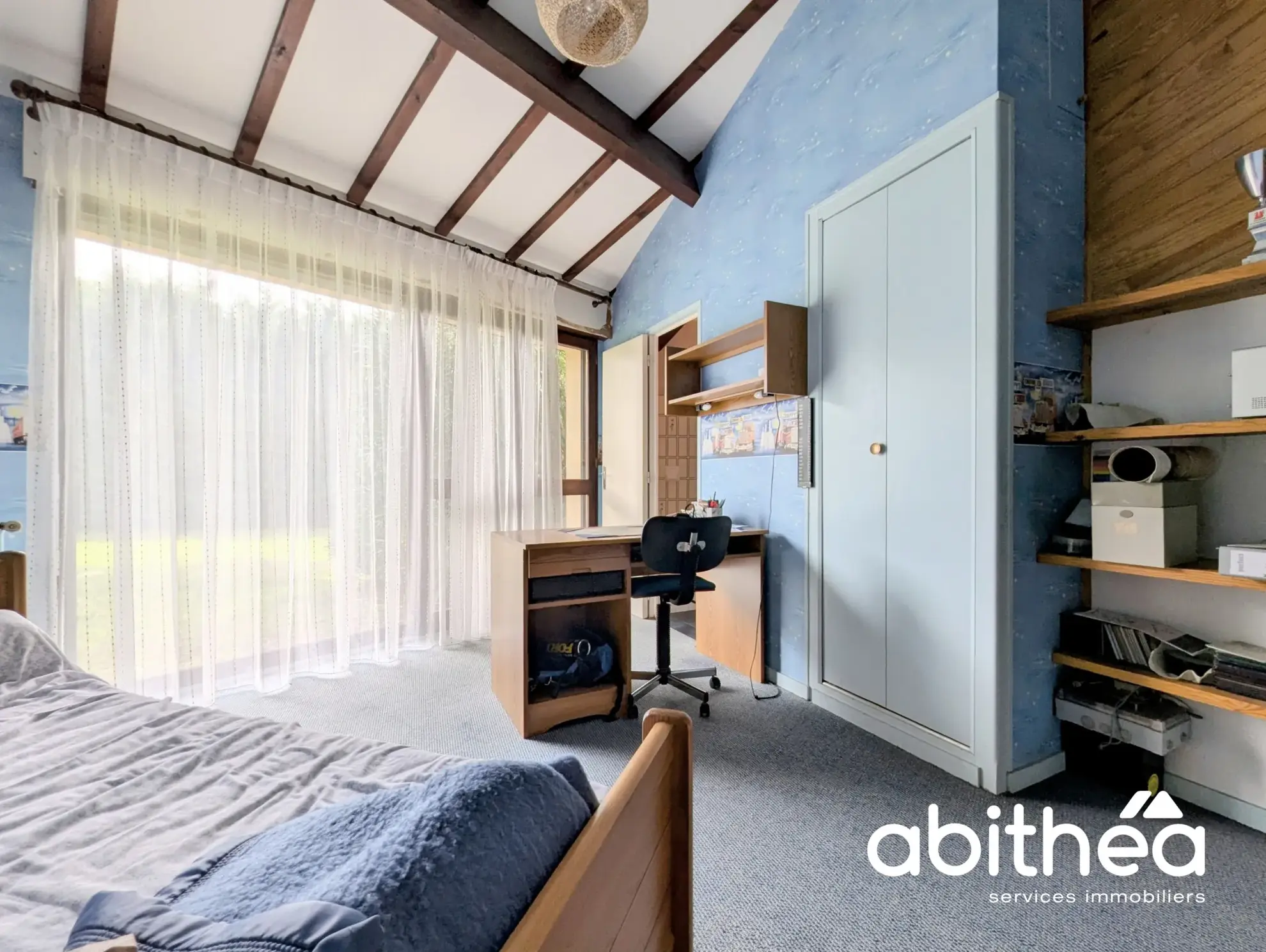 Maison unique en son genre à vendre à Galgon 