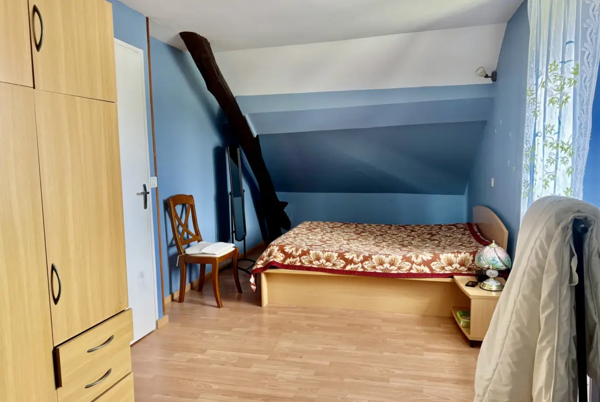 Maison de 120 m² à vendre à Issou avec jardin 