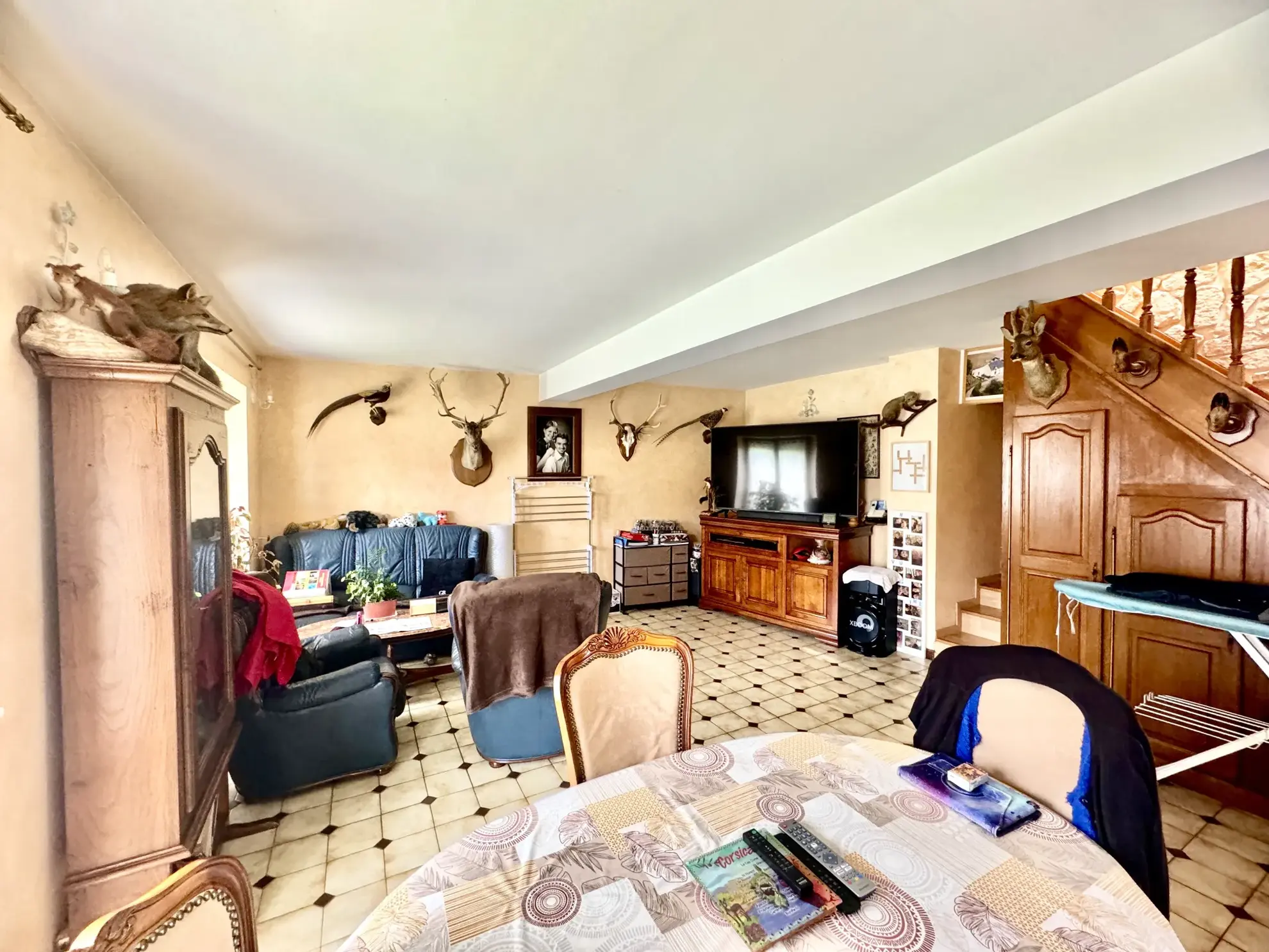 Maison de 120 m² à vendre à Issou avec jardin 