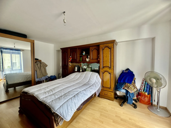 Maison de 120 m² à vendre à Issou avec jardin 