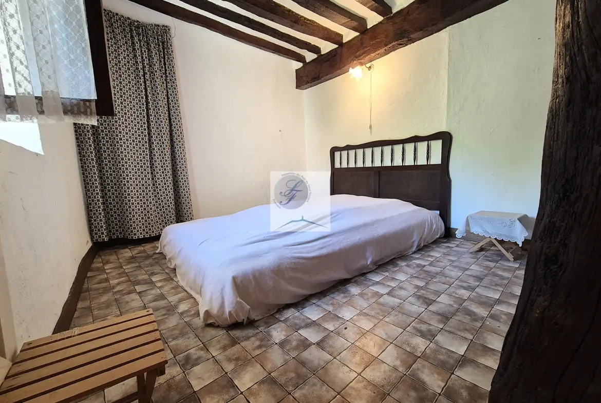 Maison de village à rénover près de Bédoin avec jardin et garage 