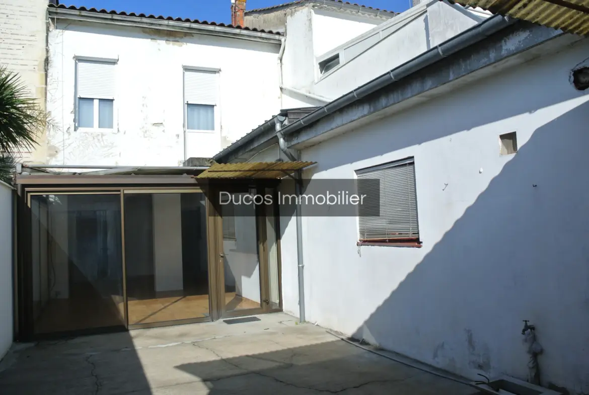 Maison de Ville Spacieuse à Marmande 