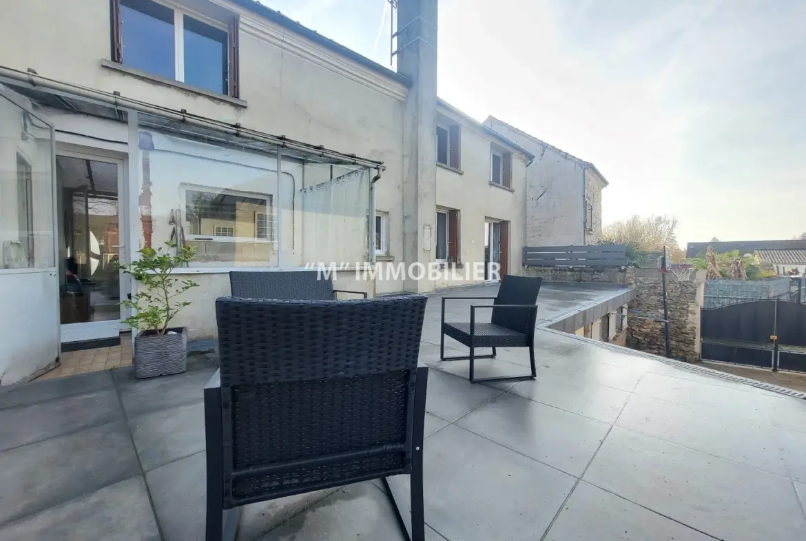 Maison indépendante 4 chambres avec vue sur vignobles à Saacy-sur-Marne 