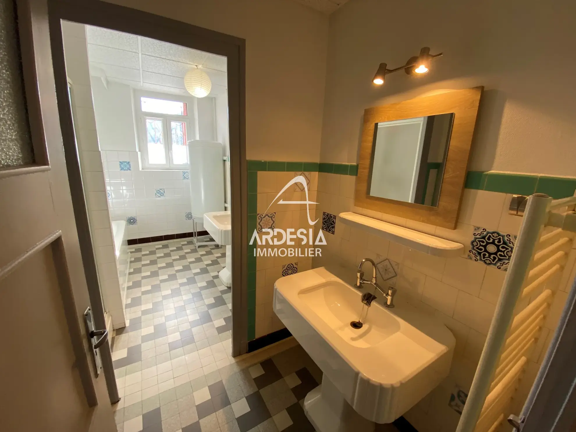 Vente d'un Appartement Type 5 à St Avre 