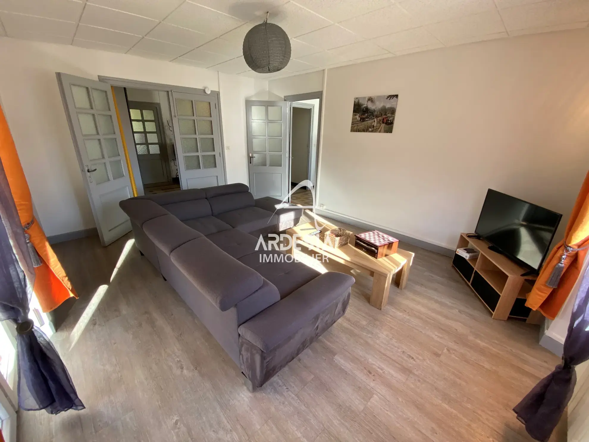 Vente d'un Appartement Type 5 à St Avre 