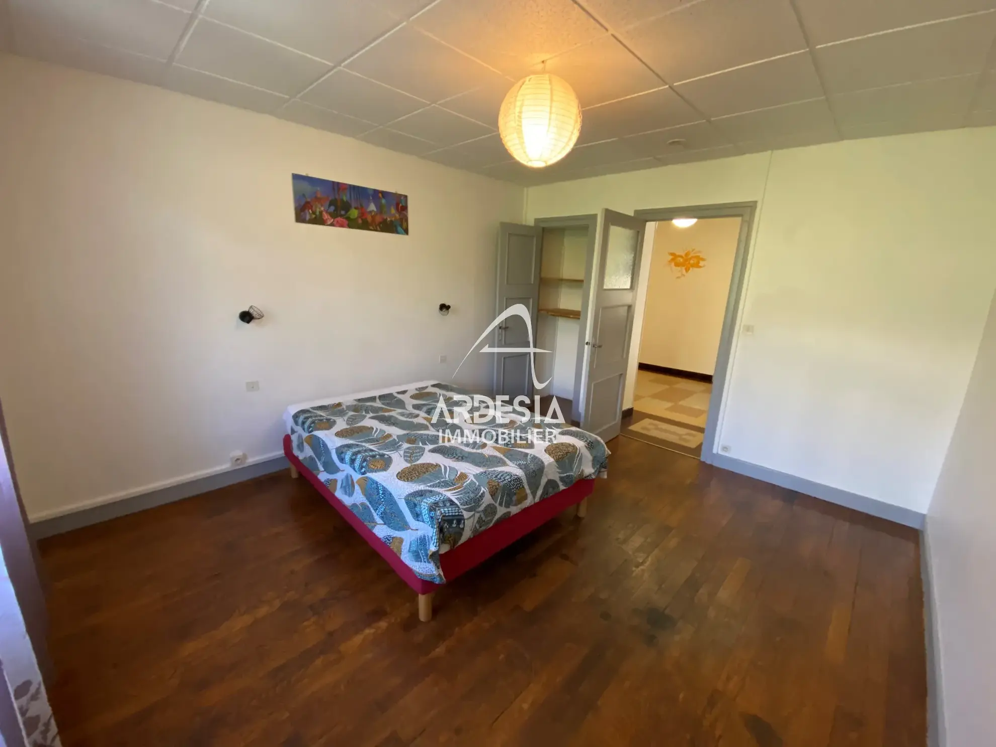 Vente d'un Appartement Type 5 à St Avre 