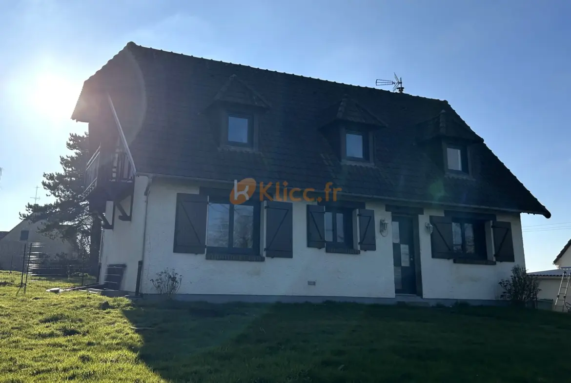 Maison 4 Chambres avec Sous-Sol Complet à Offranville 