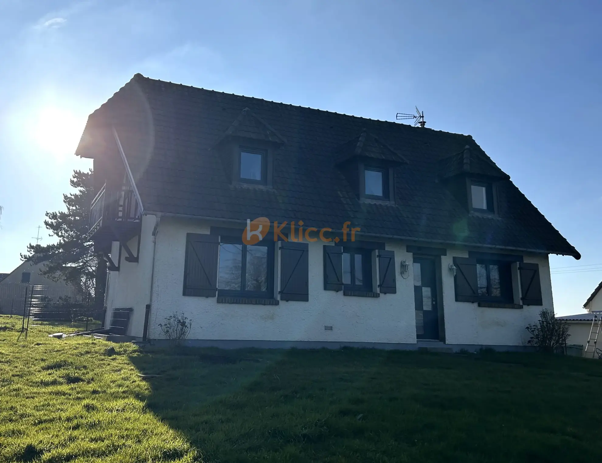 Maison 4 Chambres avec Sous-Sol Complet à Offranville 