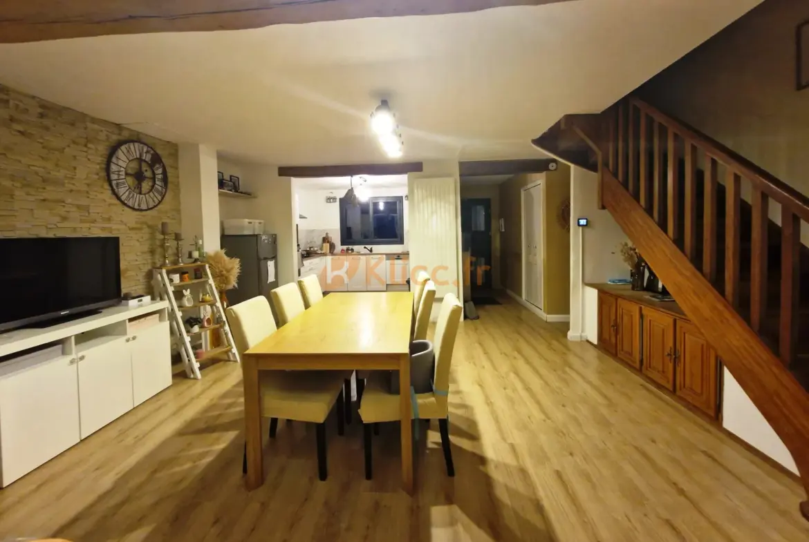 Maison 4 Chambres avec Sous-Sol Complet à Offranville 