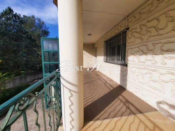 À vendre : Appartement T3 avec Terrasse et Jardin à Nîmes 