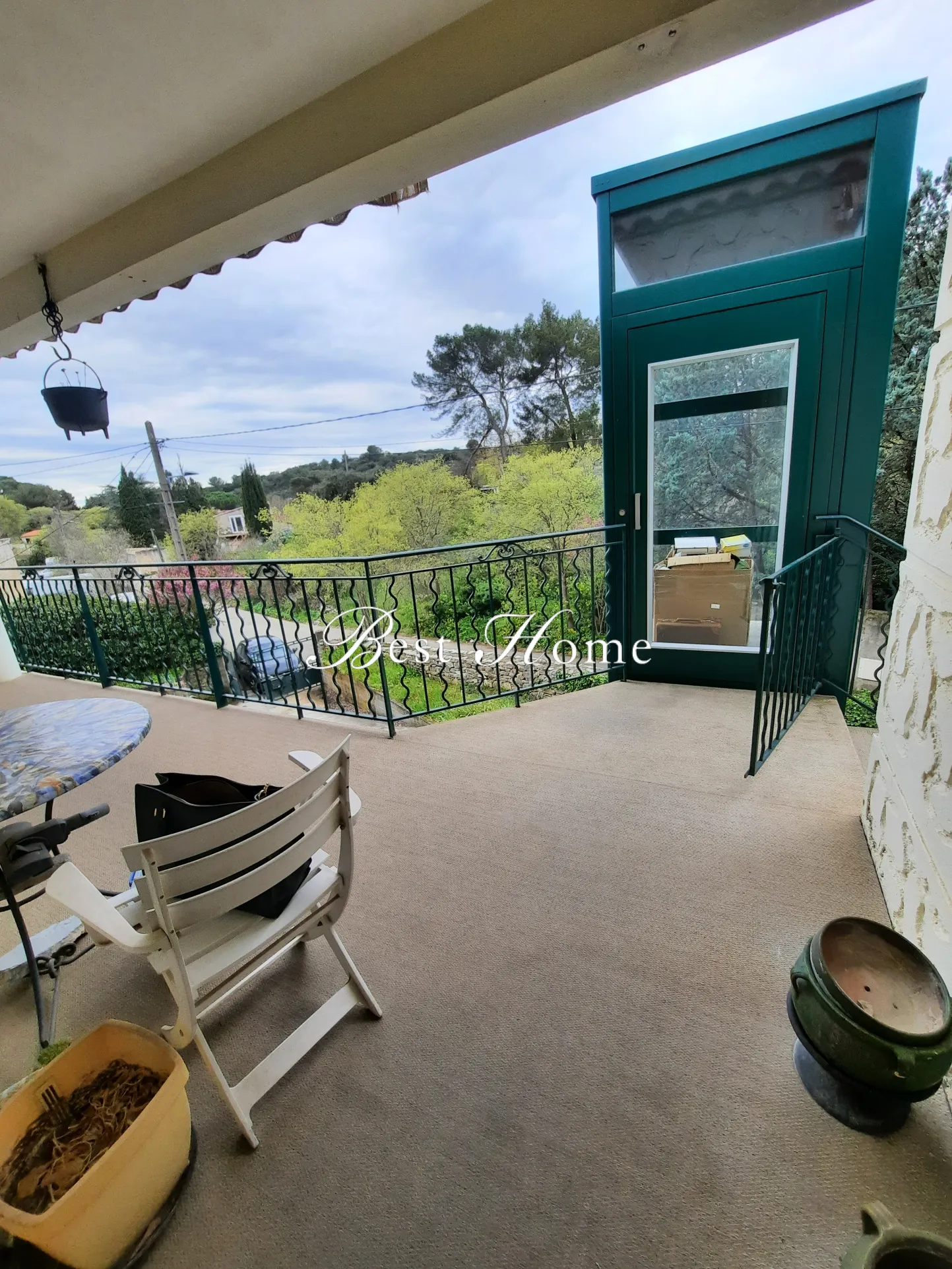À vendre : Appartement T3 avec Terrasse et Jardin à Nîmes 