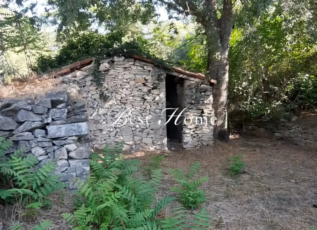 À vendre : Appartement T3 avec Terrasse et Jardin à Nîmes 