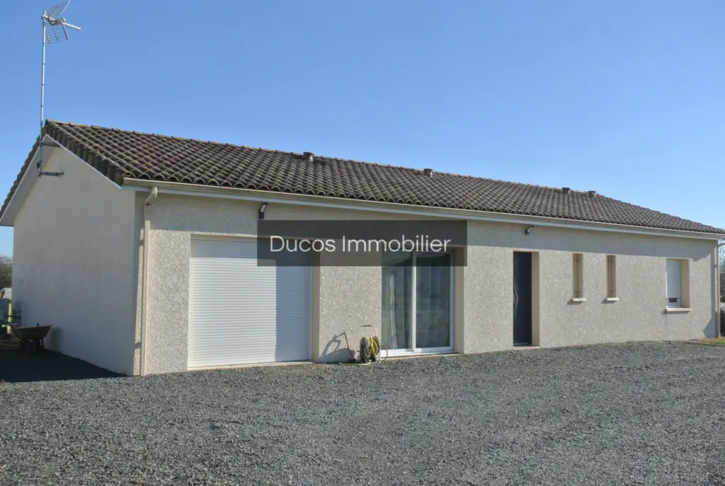 Maison de plain-pied avec 4 chambres à Sainte Bazeille