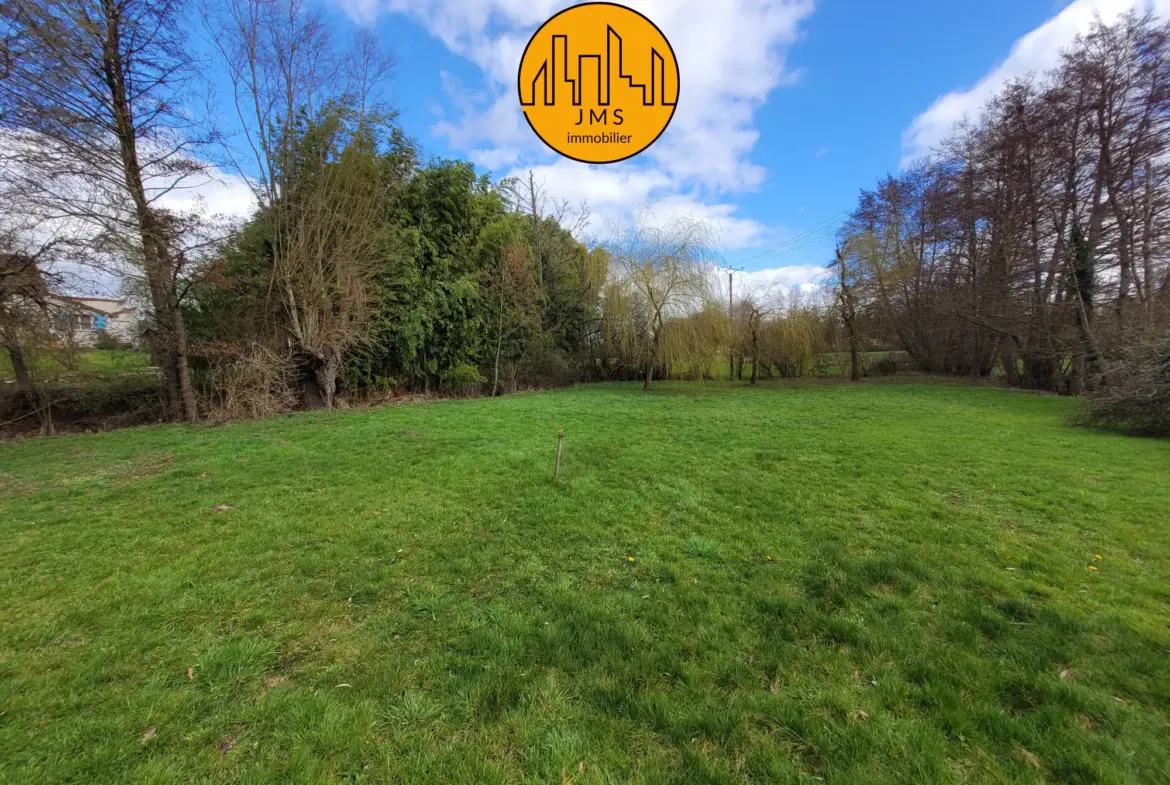 Maison de 220 m² à Lurcy-Lévis - 299000 € 