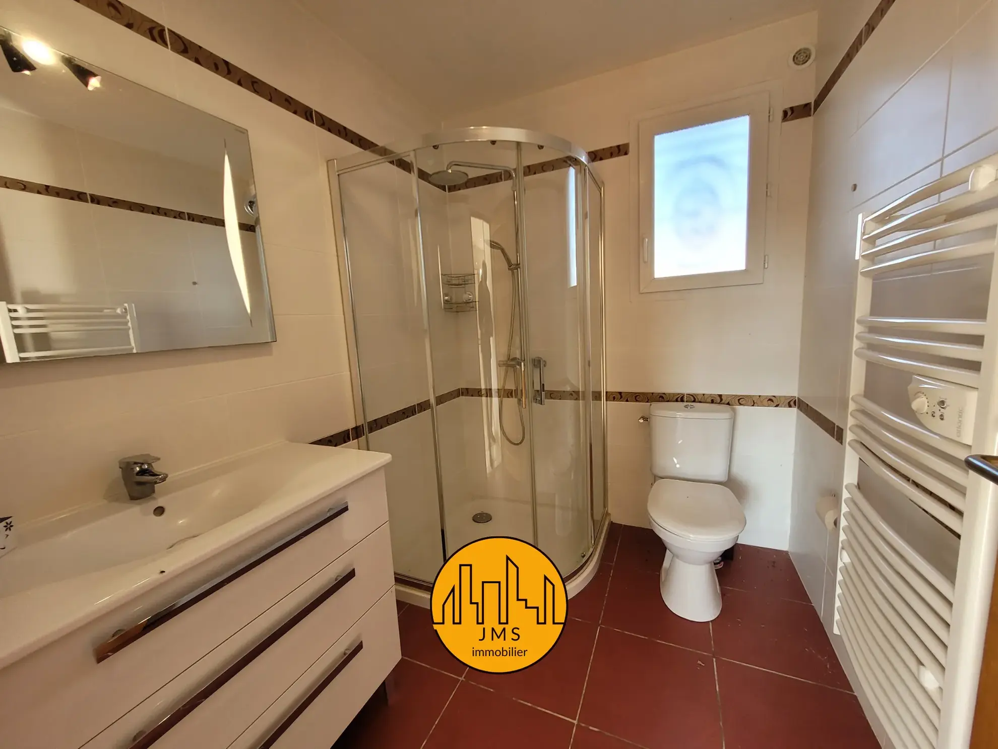 Maison de 220 m² à Lurcy-Lévis - 299000 € 