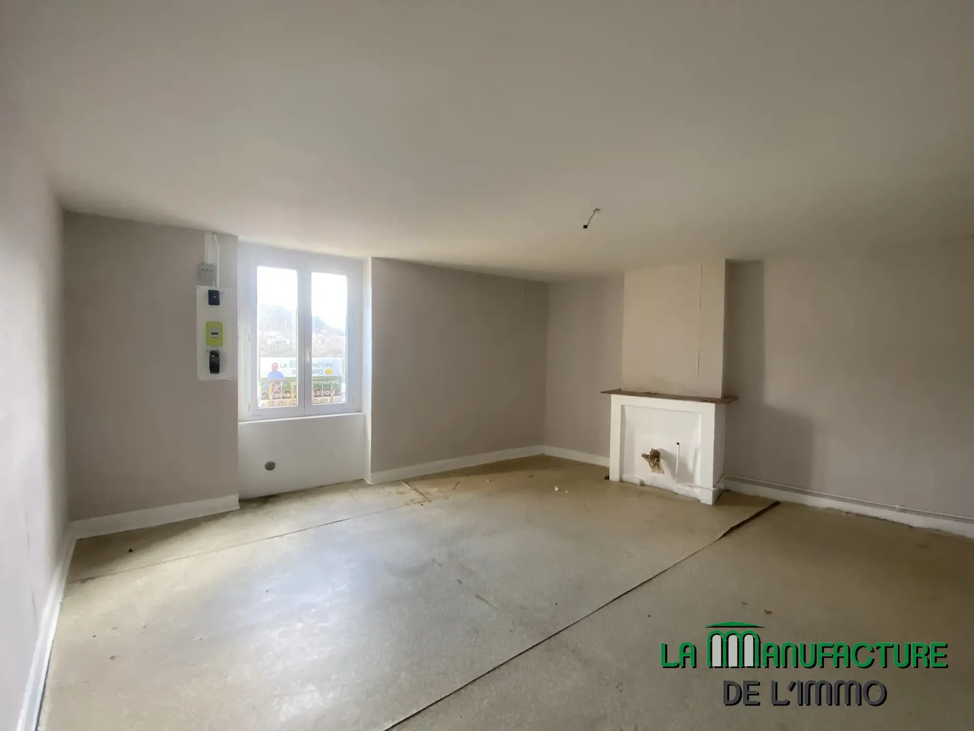 Appartement F4 Divisible à Saint-Etienne Terrenoire 